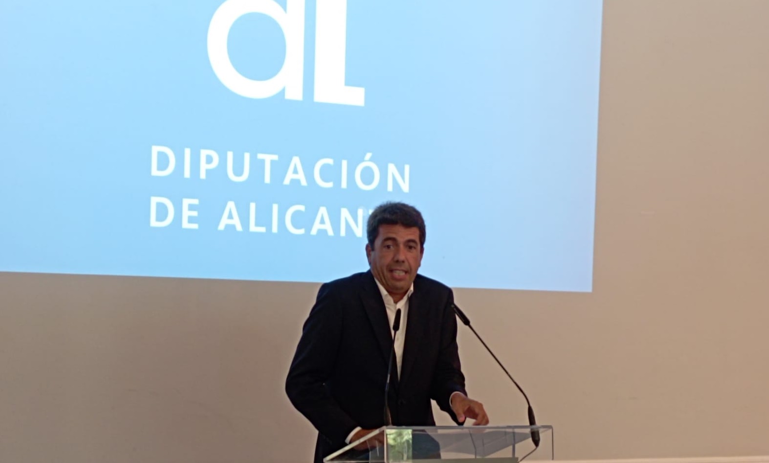 Mazón deja la Diputación de Alicante para asumir la Generalitat: 