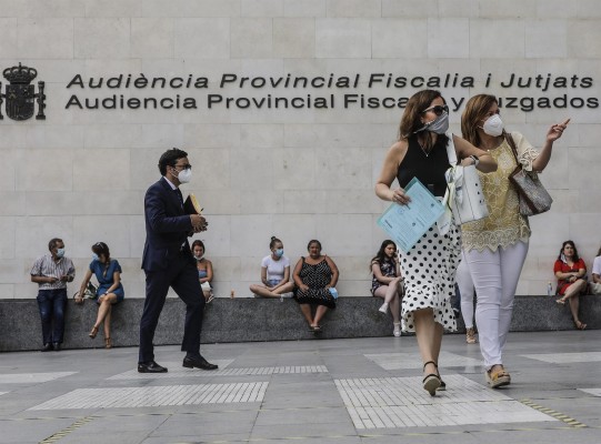 La Fiscalía envía al juzgado por posible odio unos mensajes en Twitter atribuidos a un exdirigente de Vox en València