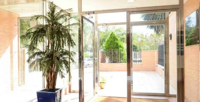 En alerta por calor y sin aire acondicionado: así se encuentra una residencia en Lorca
