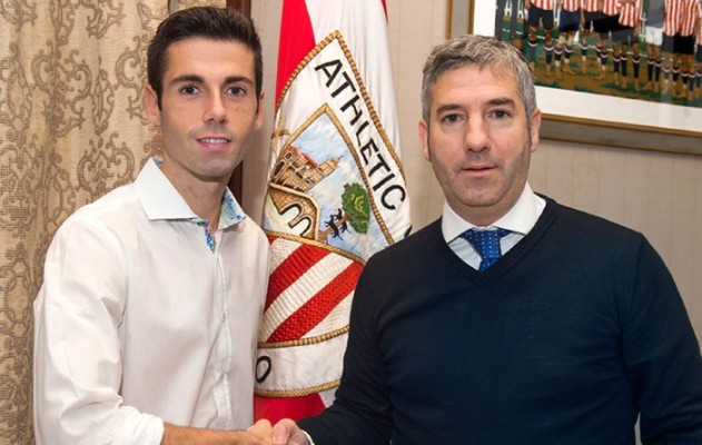 Markel Susaeta amplía su contrato con el Athletic dos temporadas, hasta 2019