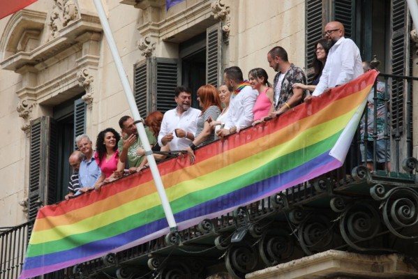 Alicante pone en marcha una campaña para captar visitas LGTBI en España y Europa