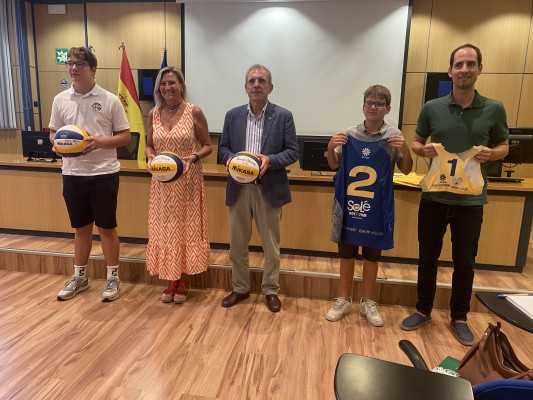 Castelló ejercerá como capital del vóley playa al reunir a 250 deportistas en el Med Beach Tour