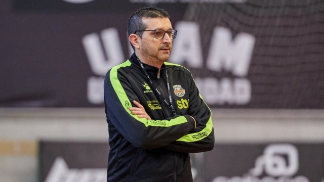Joaquín Peñaranda abandona por sorpresa el banquillo del STV Roldán FSF 