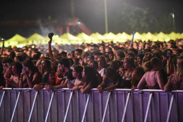 Renfe refuerza la media y larga distancia con 7.000 plazas adicionales para asistir al FIB