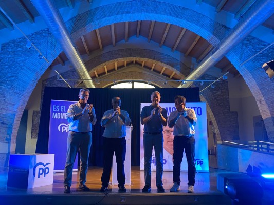 Fabra se compromete a dotar al norte de Castellón de la autovía del interior y la regeneración litoral