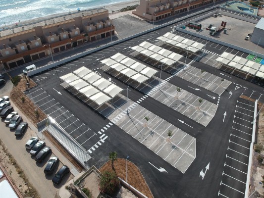 La Manga abre un parking con 279 plazas gratis junto al Parque de Bomberos