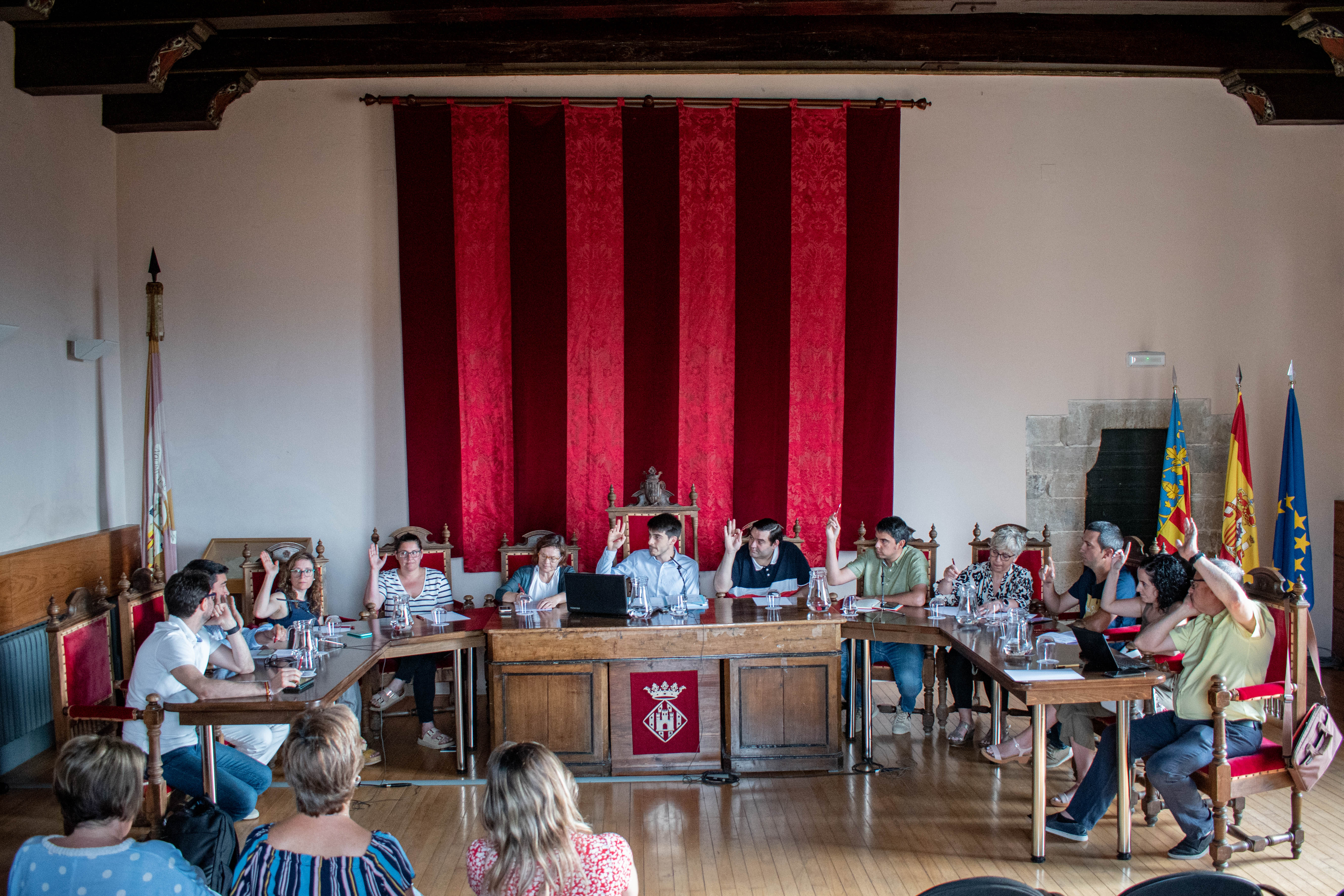 El nou govern de Morella rebaixa les despeses de l'Ajuntament més de 150.000 euros