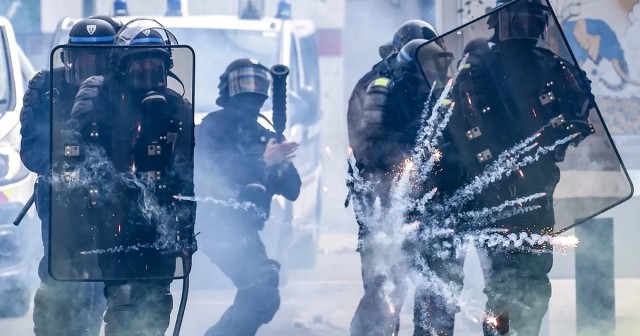 'En nombre del orden': ¿Cuándo empezaron los antidisturbios a militarizarse?
