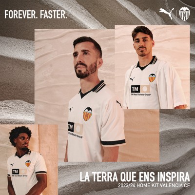 El Valencia presenta la primera camiseta para la 2023-24: 
