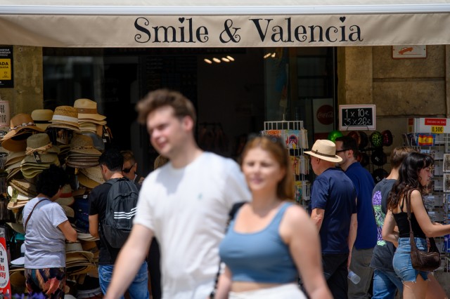 El español en peligro en el kilómetro cero en València

