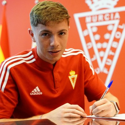 Álex Rubio, pichichi de Tercera con el Muleño, recala en el Murcia como apuesta de futuro 