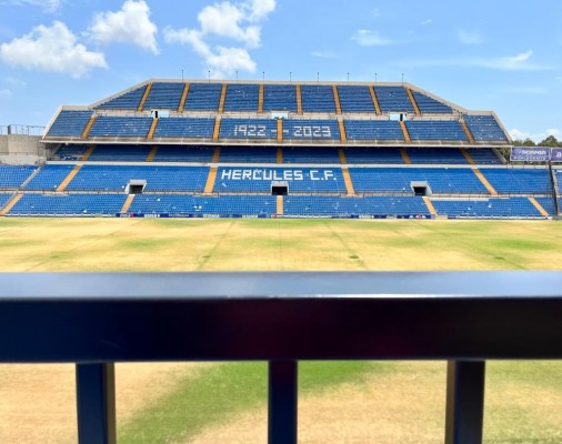 La firma adjudicataria de las obras de emergencia del IVF en el estadio Rico Pérez devuelve las llaves