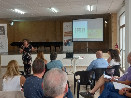 El CEEI celebra en Castellnovo una jornada para impulsar el emprendimiento en el mundo rural