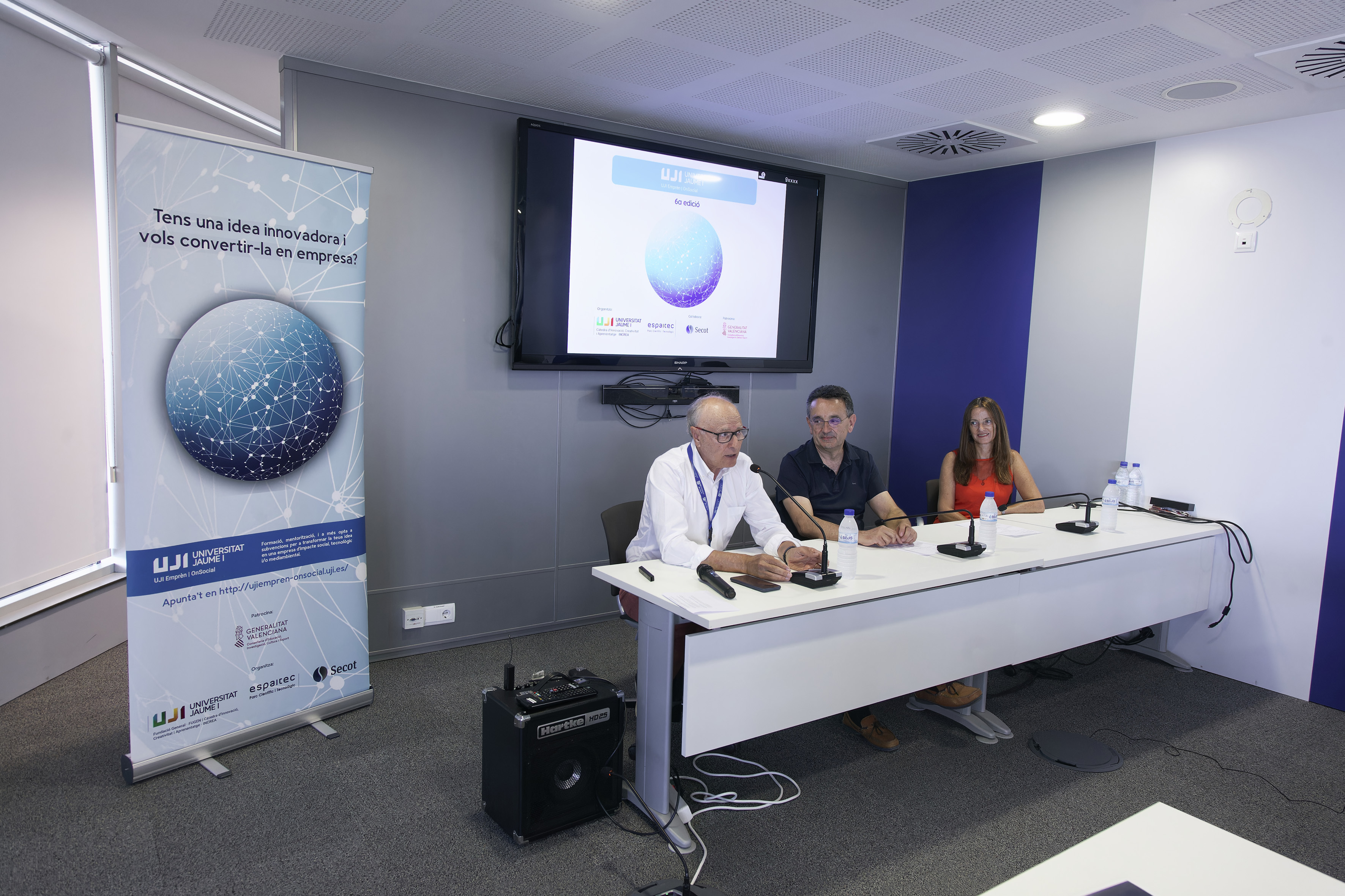 L'UJI impulsará set projectes empresarials seleccionats en el programa 'Emprèn OnSocial'
