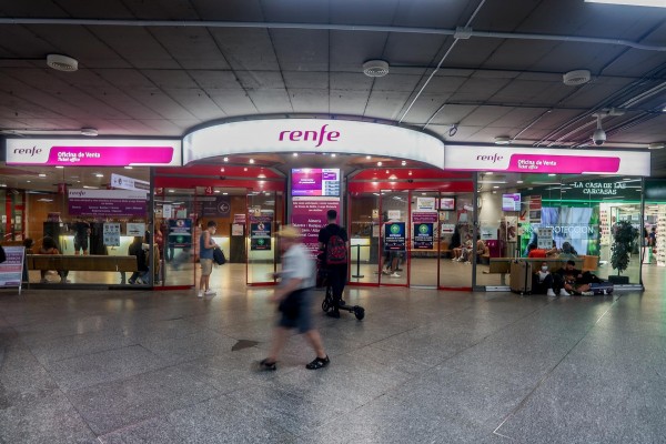 Renfe vende más de 500.000 billetes con descuento para jóvenes en un mes
