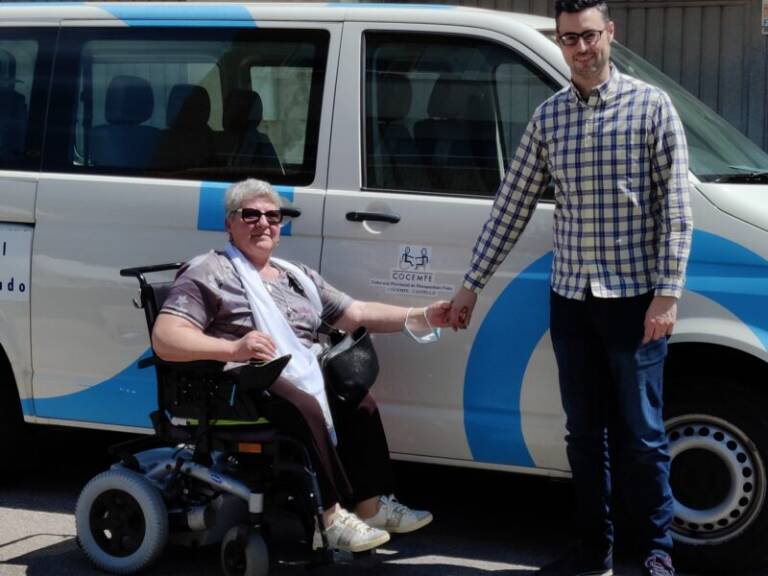 Cocemfe activa el transporte para personas con movilidad reducida en Castelló de cara al 23J
