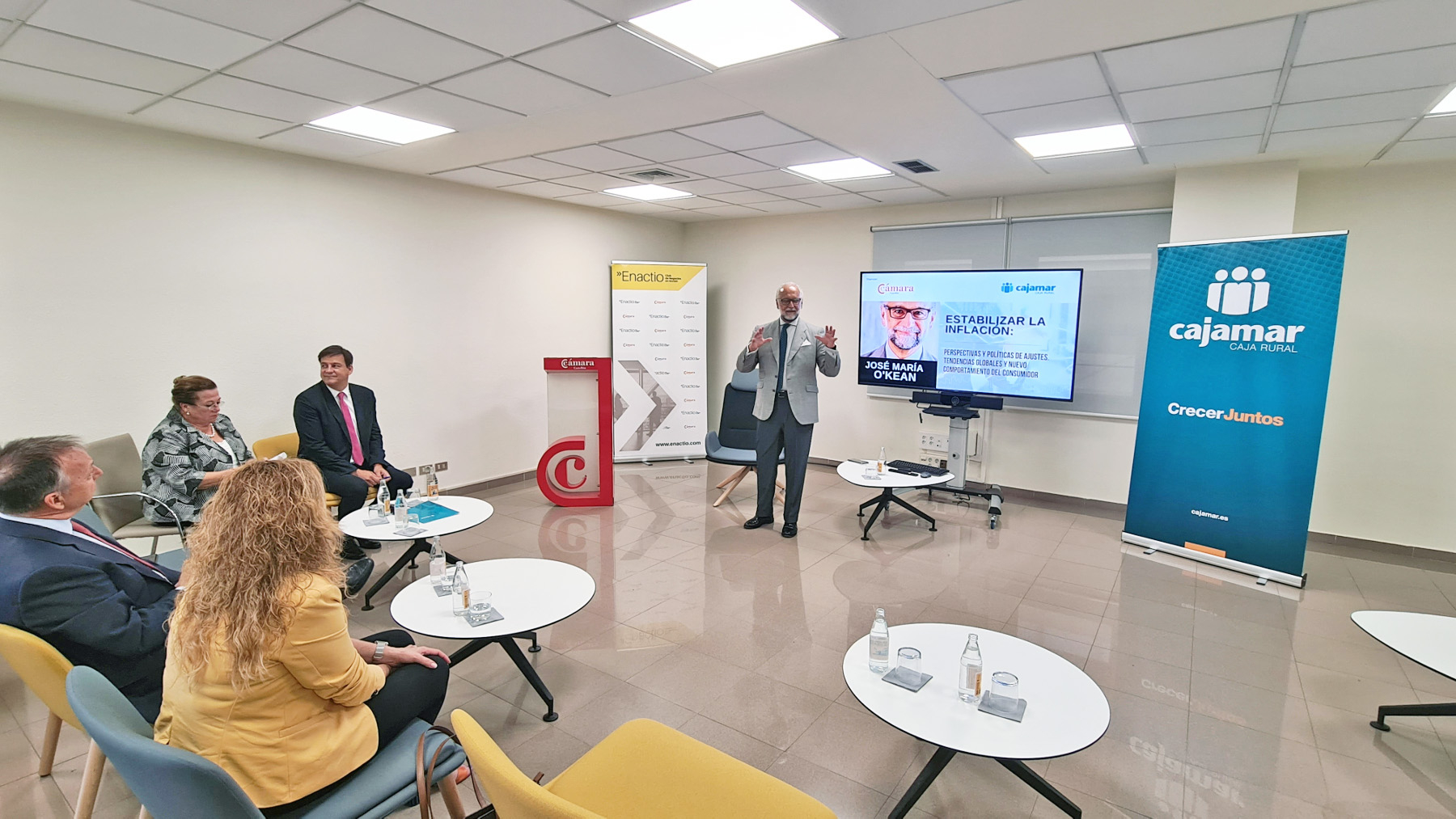 Cajamar y la Cámara de Comercio organizan un encuentro empresarial con José María O’Kean
