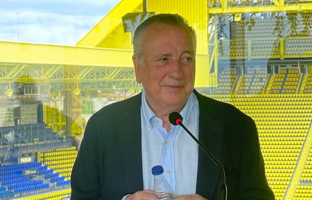 El Villarreal presenta su campaña de abonados: suben los precios pero mucho menos para los fieles