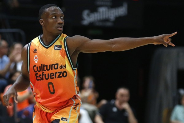 Valencia Basket incluye a Rivero y a Harper en el derecho de tanteo y debe decidir sobre Sikma