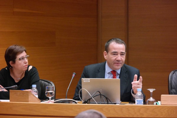 El Consell repetirá la 'solución Feria' y legislará para perdonarle 100 millones a la SGR