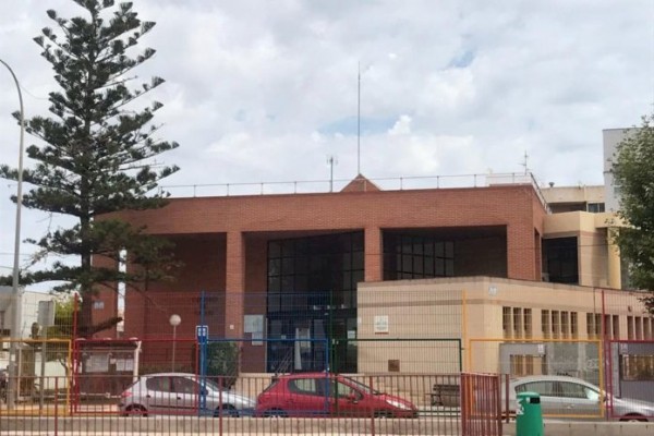 CCOO denuncia la falta de cobertura de médicos de Atención Primaria en el Centro de Salud de Santa Pola