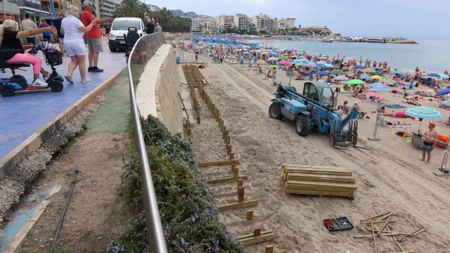 Benidorm retoma las obras de la pasarela de Poniente: Costas obliga a cambiar el proyecto 
