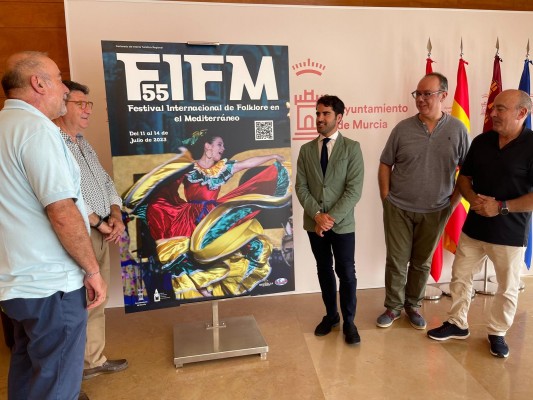 Vuelve a Murcia el festival de folklore decano de España con la presencia de Georgia, Paraguay y Macedonia