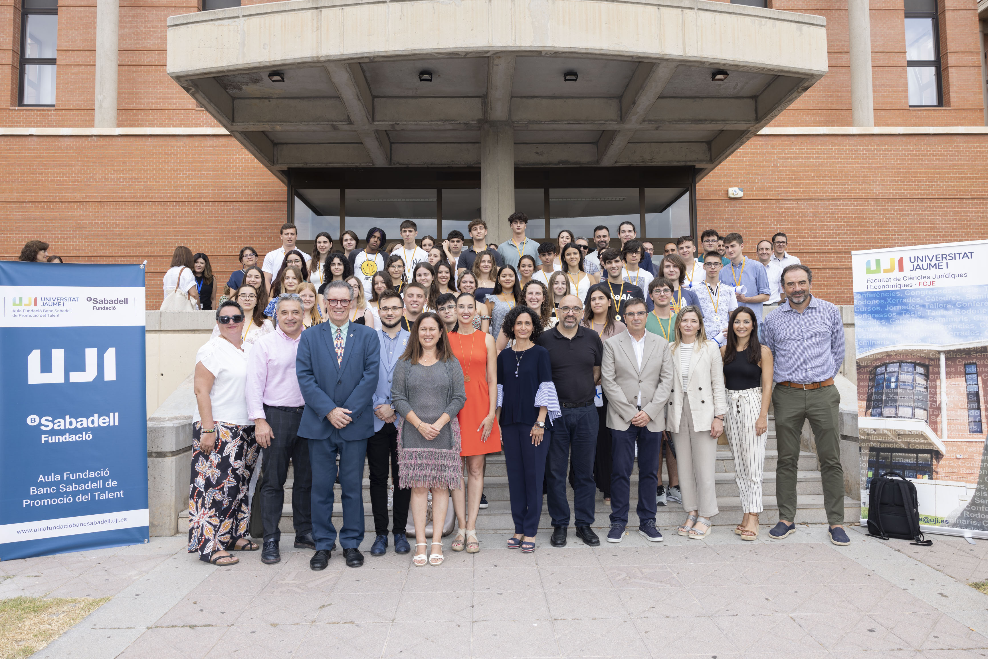 L'UJI premia a més de 50 estudiants a les Olimpíades Acadèmiques de 2023