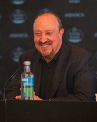 Rafa Benítez: “Es un orgullo ser el entrenador del Centenario”