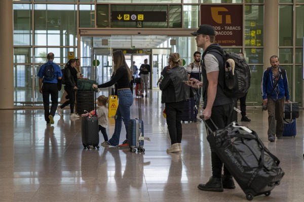 Aena recibe ofertas de 10 empresas para el concurso de seguridad, valorado en 1.500 millones
