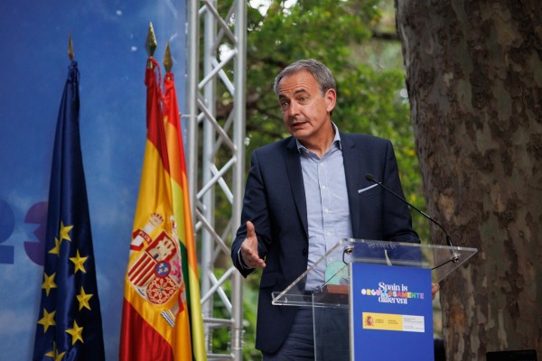 Zapatero ve 