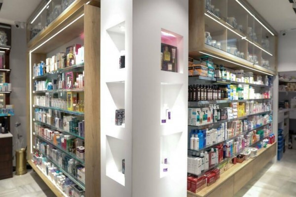 Sanidad habilita a ciudadanos de la Comunitat el acceso a medicamentos en otros países de la UE