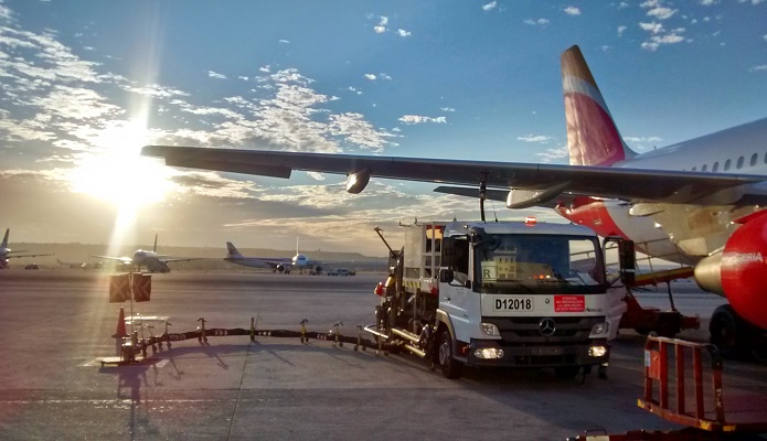 Los aeropuertos de Valencia y Castellón, en jaque por una huelga de suministro de combustible