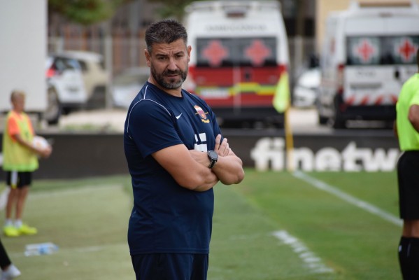 Fernando Estévez, de una ambulancia de soporte vital avanzado a ascender al fútbol profesional