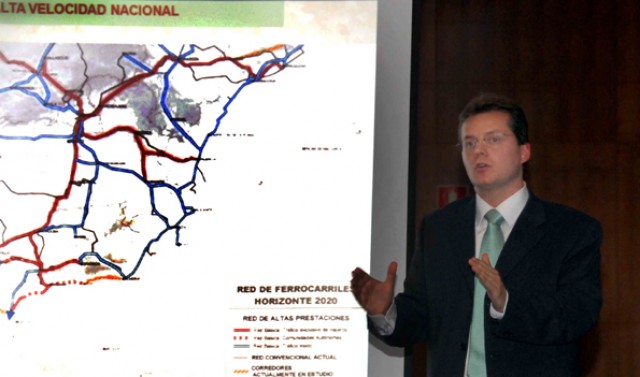 Armando Ortuño (UA): 