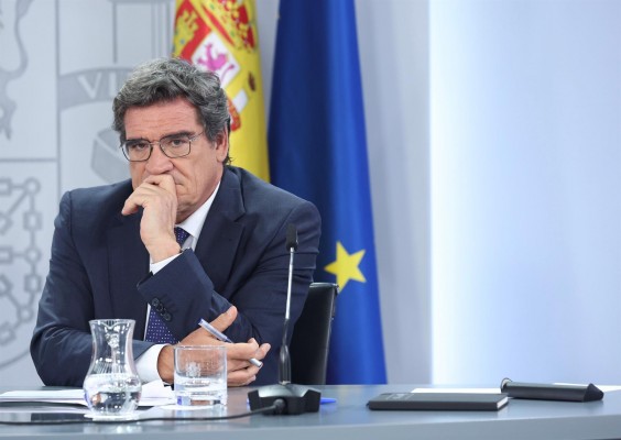 La SS registra déficit de 1.022 millones hasta mayo pese a récord de ingresos por cuotas
