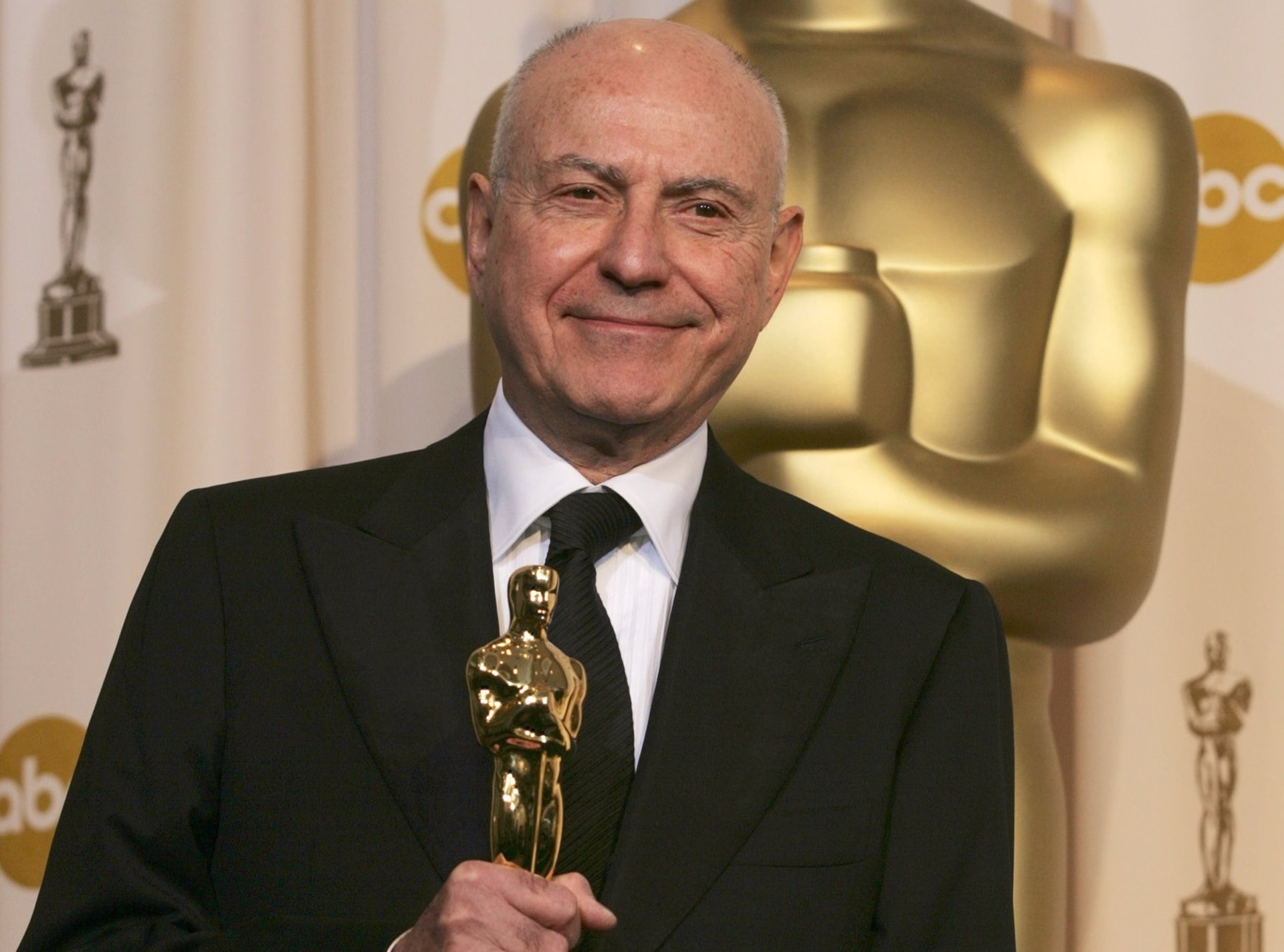 Muere Alan Arkin, ganador del Óscar por 'Pequeña Miss Sunshine'