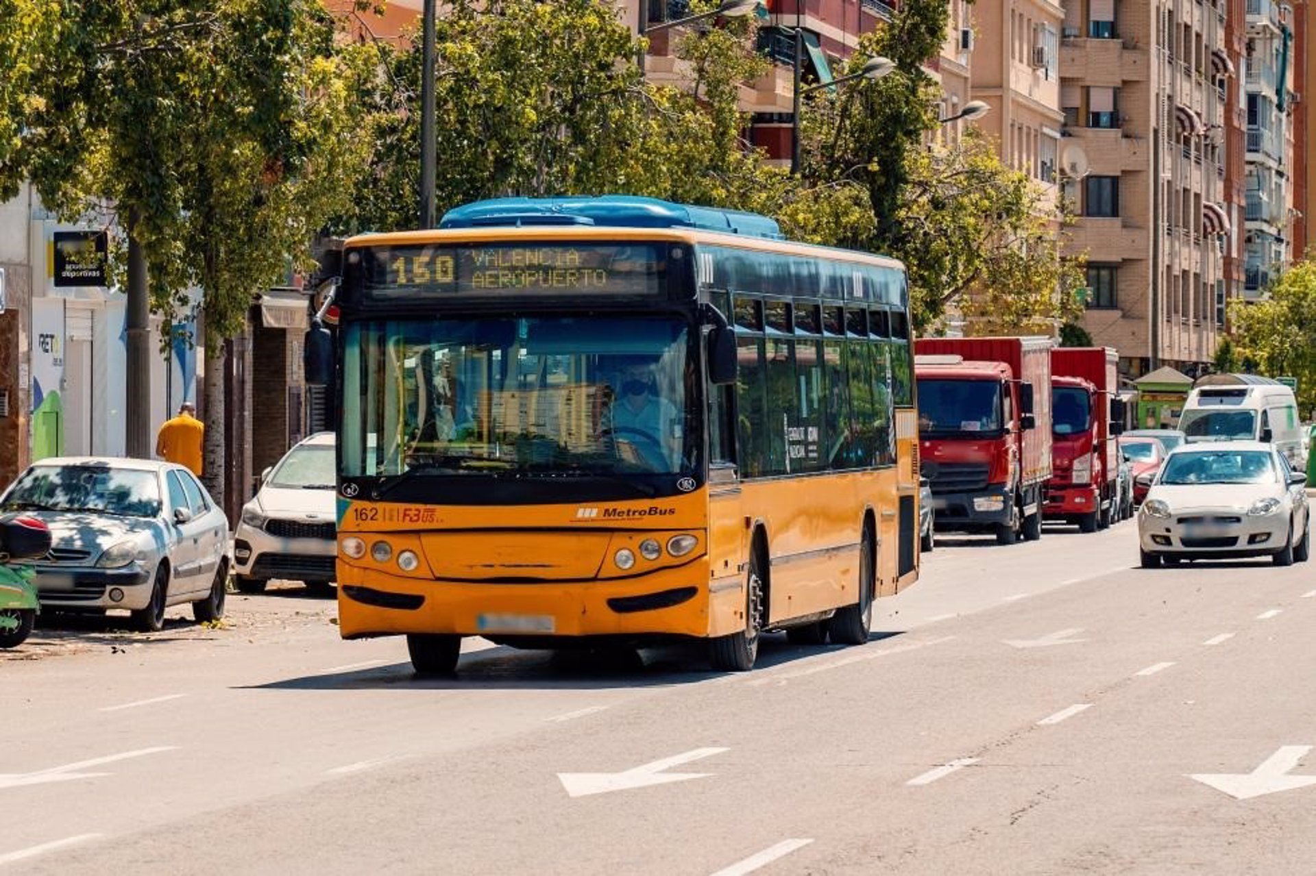 En marcha el servicio de transporte público por carretera CE-917 Font de la Figuera-Xàtiva-Llutxent
