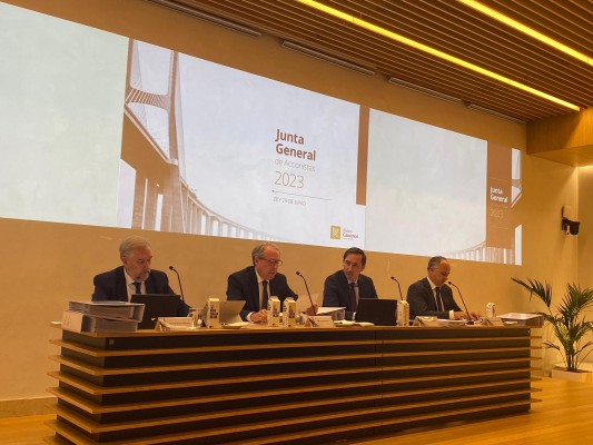 Grupo Caminos mejora un 10% su beneficio y acuerda la fusión por absorción de Banco Caminos y Bancofar