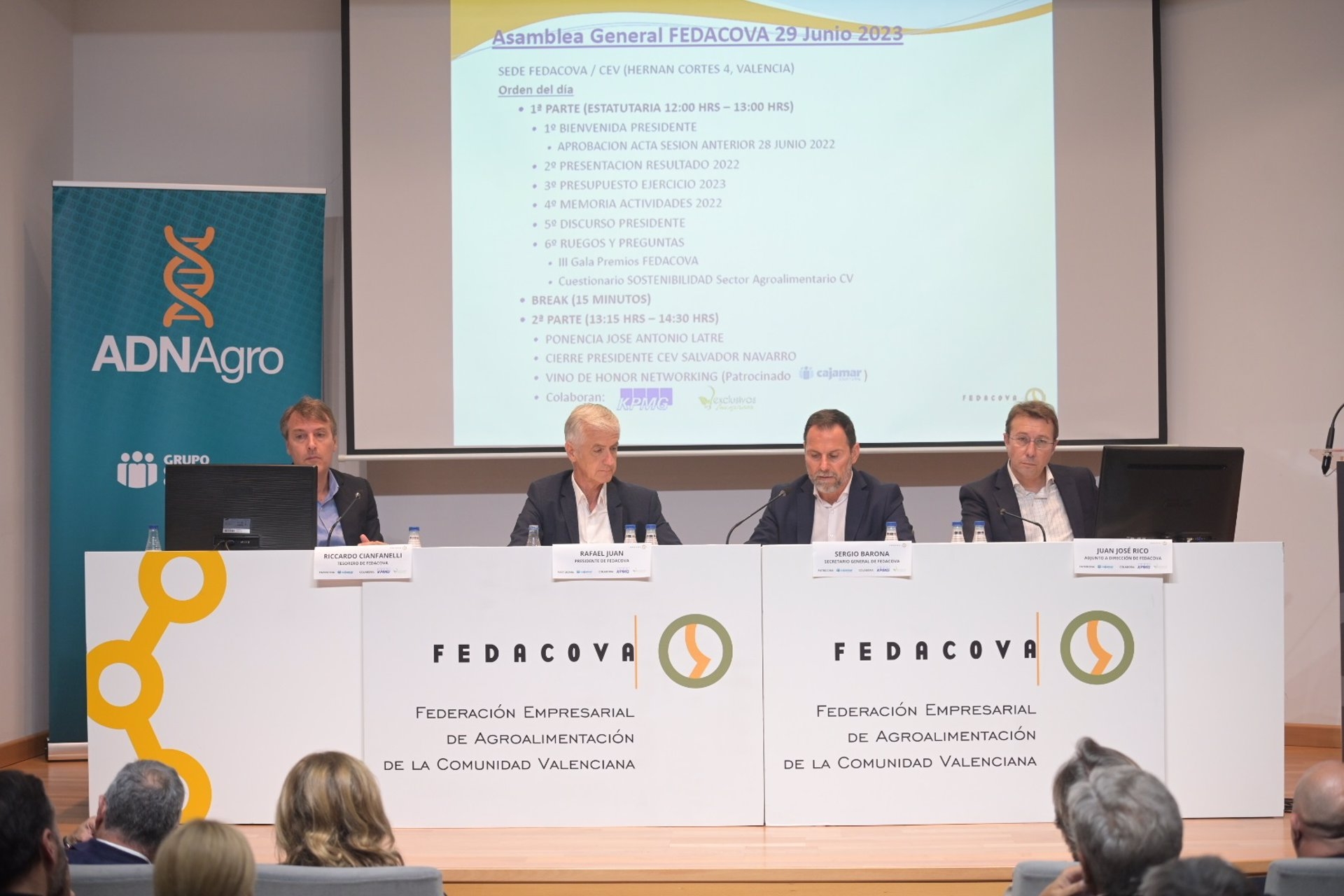 El presidente de FEDACOVA lamenta el exceso regulatorio que emana de la UE para la industria agroalimentaria - Foto: FEDACOVA  - 