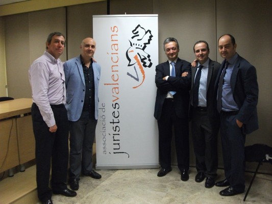 Los juristas valencianos defienden  la recuperación del derecho civil valenciano