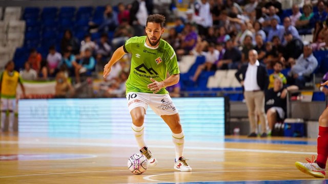 El cierre brasileño Marlon llega a ElPozo desde el Palma como campeón de Europa
