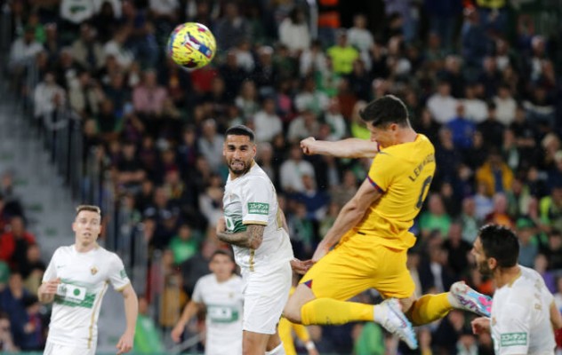 Mascarell se despide del Elche 