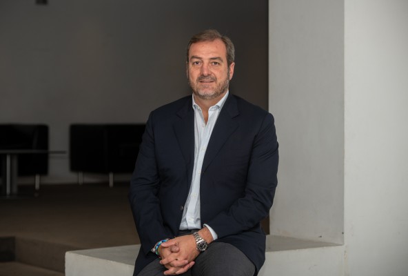 Ángel Sáenz (LinkedIn): 