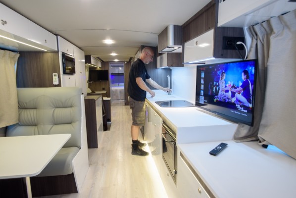 De autobuses a furgonetas para nómadas digitales: las campers se adaptan a los nuevos estilos de vida