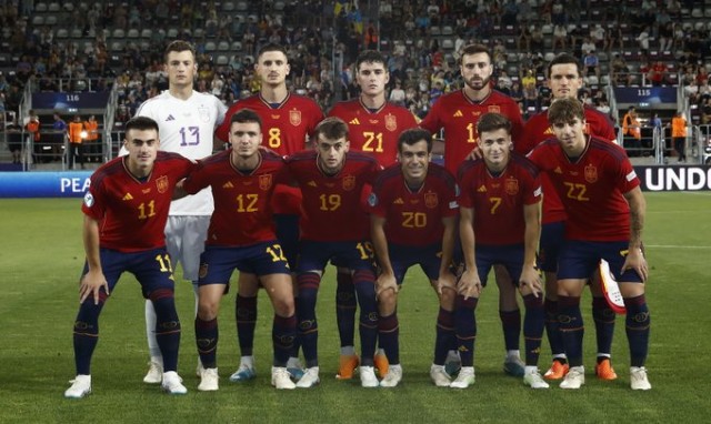 Guillamón, Mamardashvili y André Almeida avanzan a cuartos del Europeo