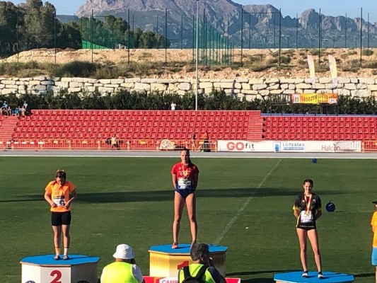 Noemí Armero, bronce nacional sub-16 y récord regional en hextatlón