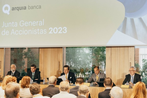 Arquia Banca, que ganó un 13,9% más en 2022, presenta un nuevo plan estratégico