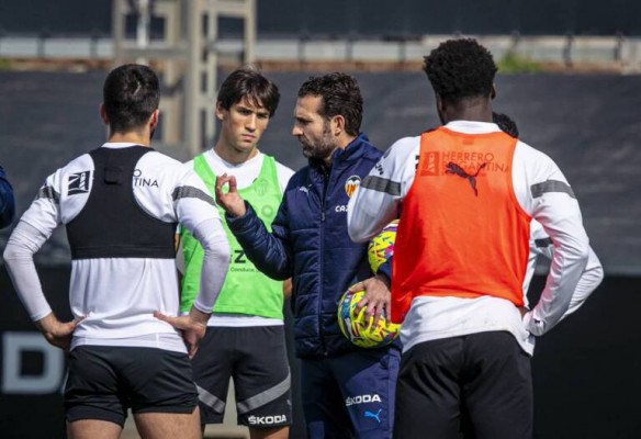 Baraja perfila una pretemporada exigente 