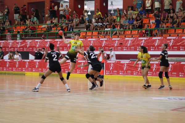 El Mislata Handball Fest celebra la gran fiesta nacional del balonmano base